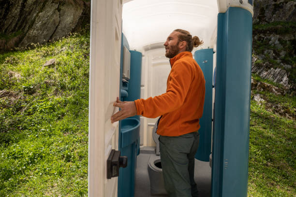 Best Portable toilet rental cost  in Robstown, TX