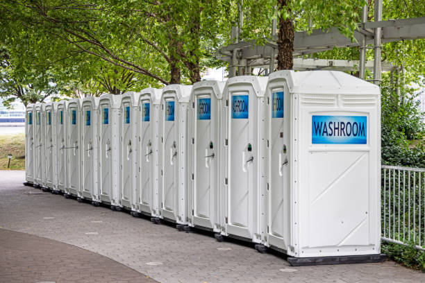 Best Emergency porta potty rental  in Robstown, TX