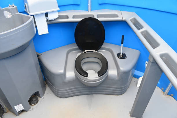 Best Restroom trailer rental cost  in Robstown, TX